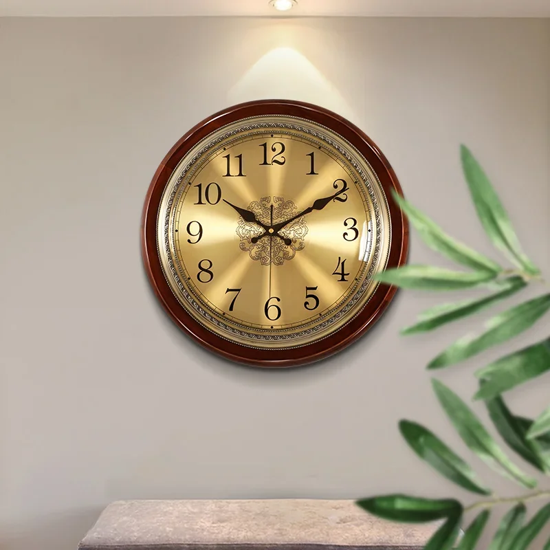 Orologio da parete in legno di - Luxury Lifestyle Us recensione e prezzo